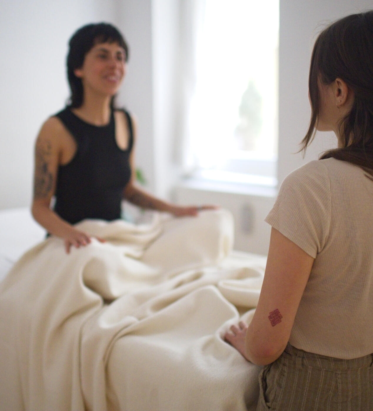 Polina Anderson - Somatic Bodywork Berlin | Transformative Bodywork | Psychosomatic Process Polina Anderson - Somatic Bodywork Berlin | Transformative Bodywork | Psychosomatic Process